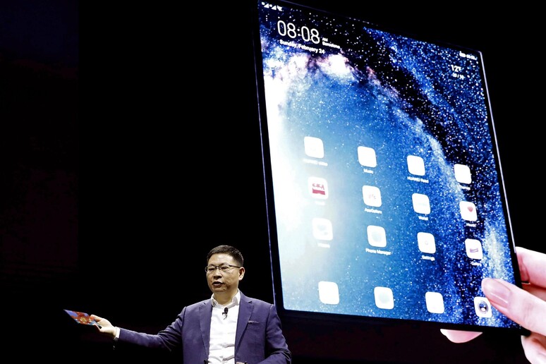 Huawei, vendiamo di più rispetto al 2018 - RIPRODUZIONE RISERVATA