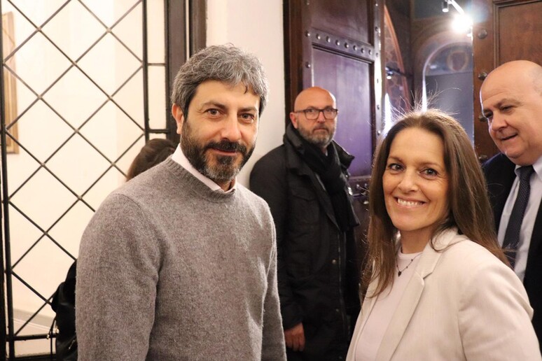 Roberto Fico e Arianna Ciccone - RIPRODUZIONE RISERVATA