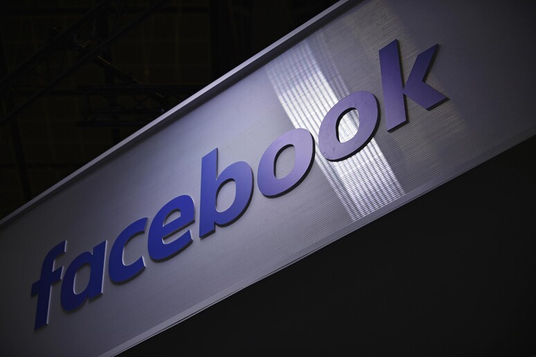 Facebook contro ordinanza su Casapound - RIPRODUZIONE RISERVATA