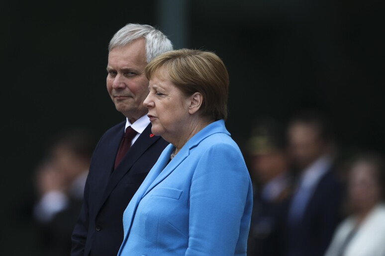 Germania: Merkel colta nuovamente da tremore © ANSA/AP