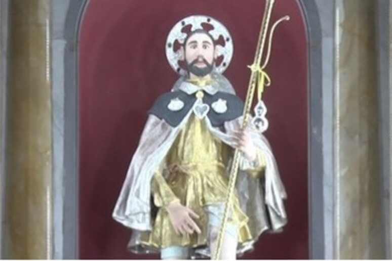 La statua di San Rocco venerata a di Cosoleto - RIPRODUZIONE RISERVATA
