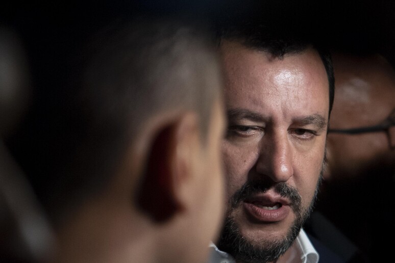 Matteo Salvini e Luigi Di Maio (archivio) - RIPRODUZIONE RISERVATA