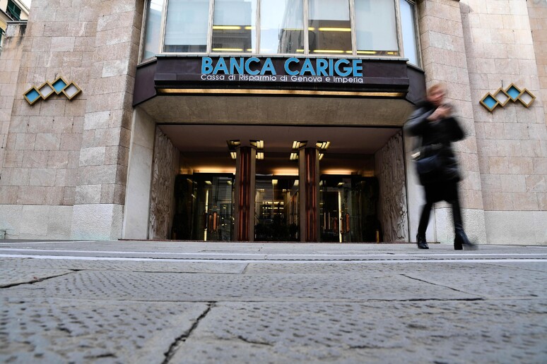 La sed di Banca Carige a Genova - RIPRODUZIONE RISERVATA