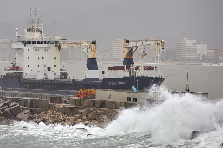 Aftermaths of Gloria squall hitting Spanish eastern coasts © ANSA/EPA