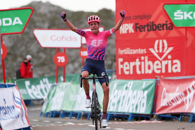 Ciclismo: a Carthy 12/a tappa Vuelta, Carapaz nuovo leader © ANSA/EPA