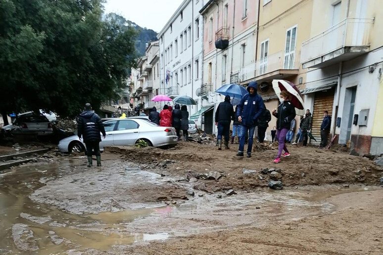 Alluvione in Sardegna: travolti dal fango, due morti - RIPRODUZIONE RISERVATA