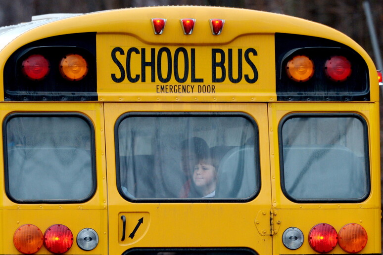 Un autobus scolastico © ANSA/EPA