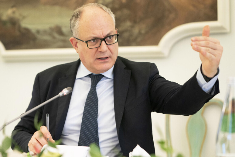 Il ministro dell 'Economia Roberto Gualtieri - RIPRODUZIONE RISERVATA