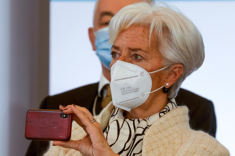 Bce: Lagarde, ancora anni prima di un euro digitale © ANSA/EPA