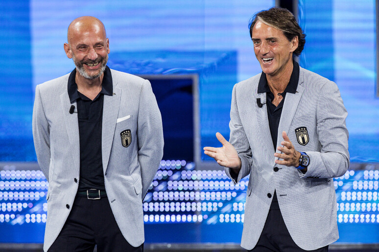 Roberto Mancini e Gianluca Vialli in una foto d 'archivio - RIPRODUZIONE RISERVATA