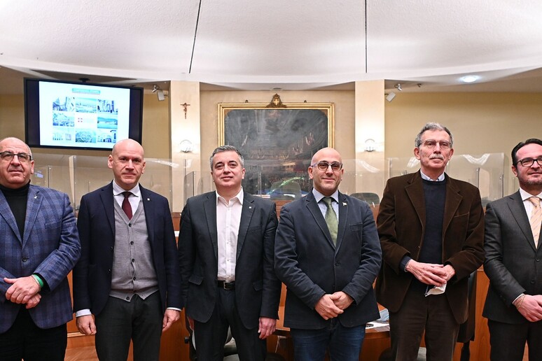 L 'ufficio di preaidenza del Consiglio regionale del Piemonte - RIPRODUZIONE RISERVATA