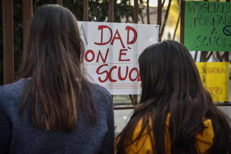 Proteste contro la Dad - RIPRODUZIONE RISERVATA
