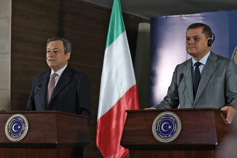 Mario Draghi e  Abdul Hamid Dbeibah © ANSA/AFP