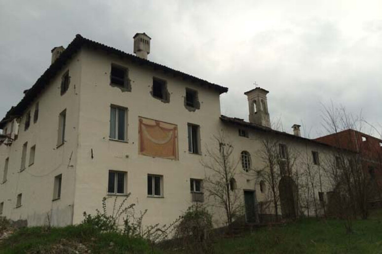 Il palazzo di Gavi che ispirò Umberto Eco - RIPRODUZIONE RISERVATA