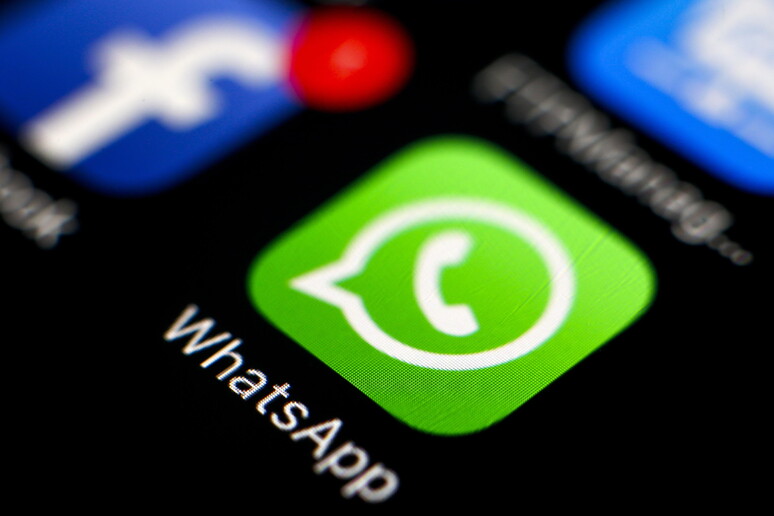 WhatsApp: Zuckerberg, 3 nuove funzioni per la privacy © ANSA/EPA