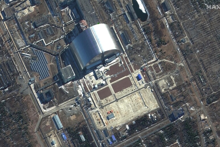 La centrale di Chernobyl in una recente immagine dal satellite © ANSA/EPA