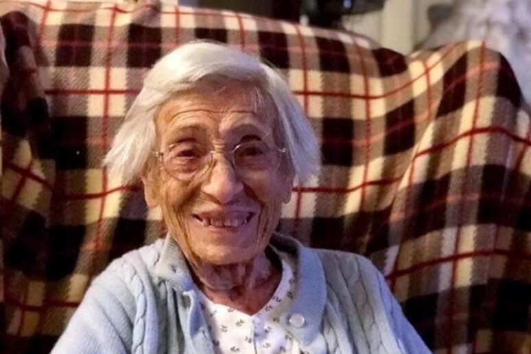 italiana emigrata pi? anziana morta a 112 anni - RIPRODUZIONE RISERVATA