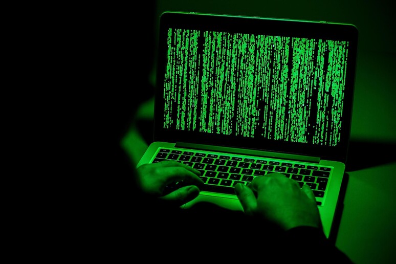Agenzia cyber, recrudescenza attacchi 71 vulnerabilità © ANSA/EPA