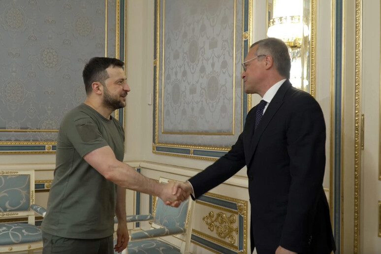 ++ Bonomi a Kiev incontra il presidente Zelensky ++ - RIPRODUZIONE RISERVATA