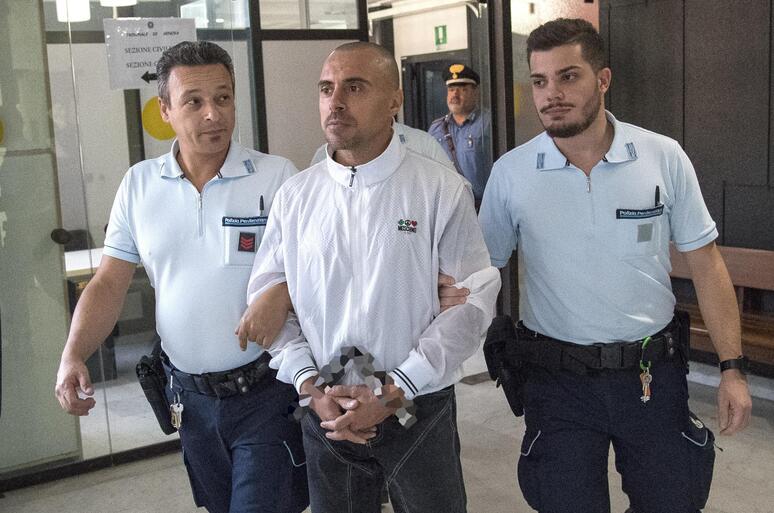 Luca Delfino torna per stalking e violenza in carcere - RIPRODUZIONE RISERVATA