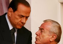 Berlusconi con Gianni Letta