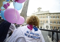 La manifestazione per le cellule staminali in piazza Montecitorio