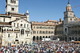 Folla al Duomo di Modena