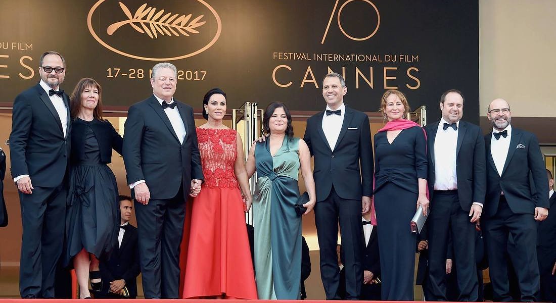 Al festival di Cannes Al Gore con i registi di Un Incovenient Sequel: Truth to Power © Ansa