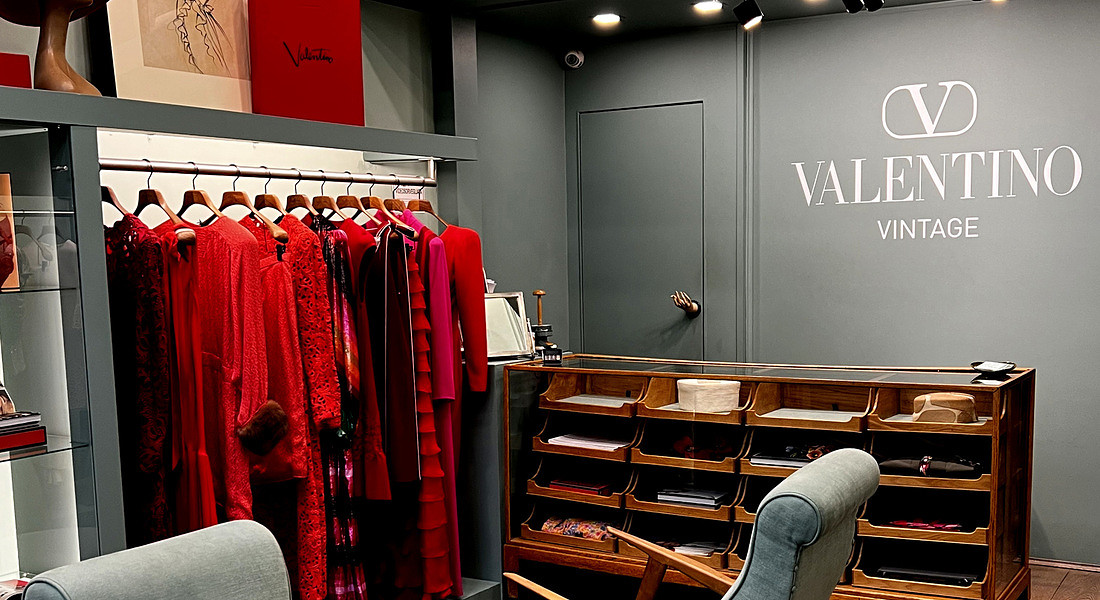 vintage 'invade' negozio a Milano 2022 - ANSA.it