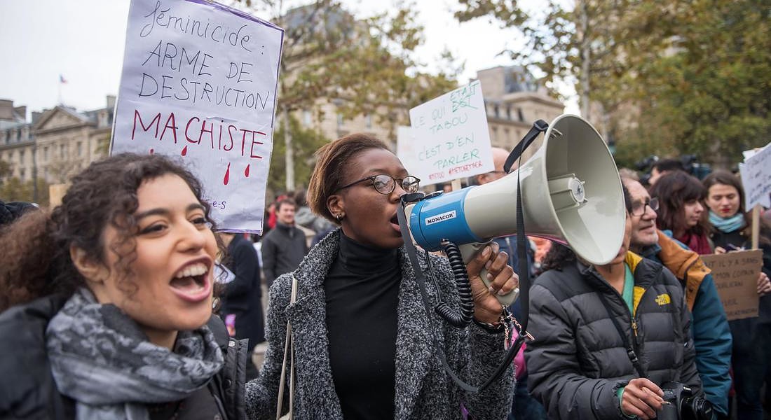 Women protest against sexual violence in Paris © EPA