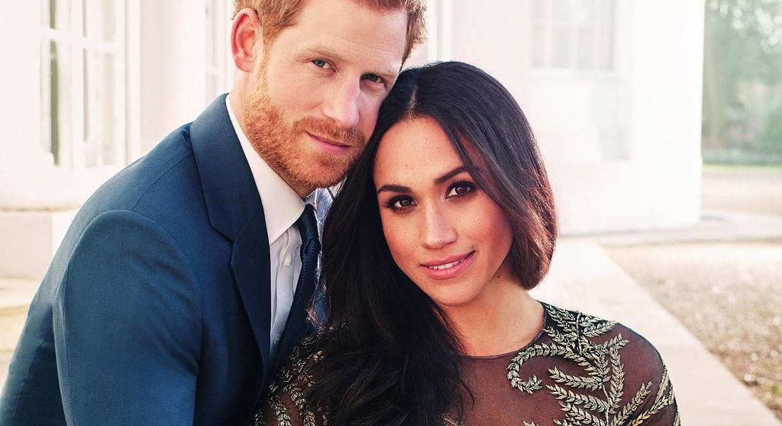 Prince Harry and Meghan Markle official engagement portraits © EPA
