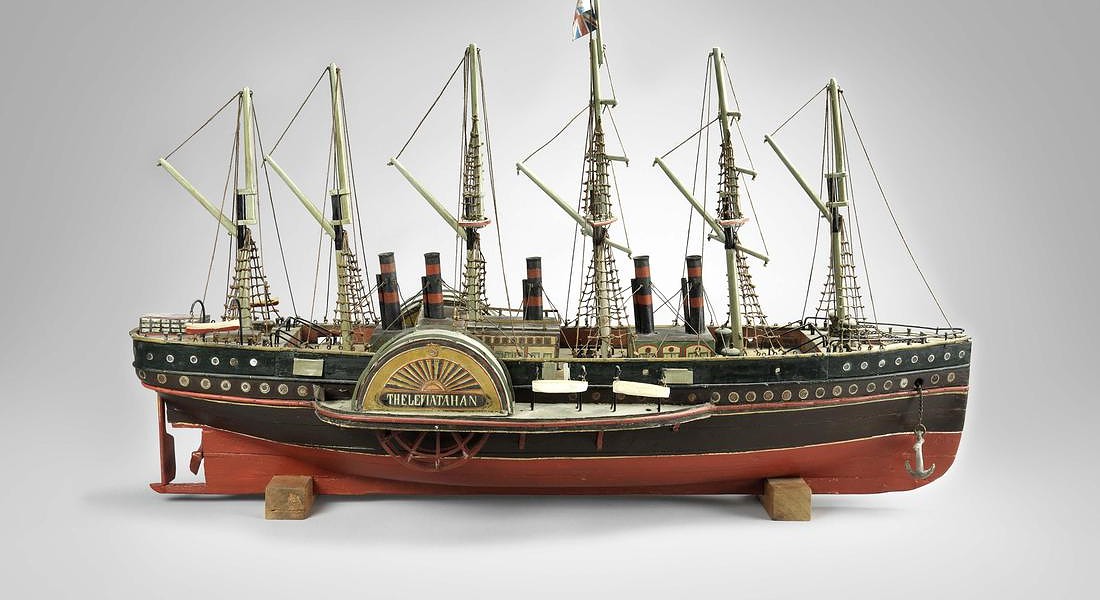 archivio giocattoli storici della sovrintendenza di roma capitale modellino nautico, nave a vapore 