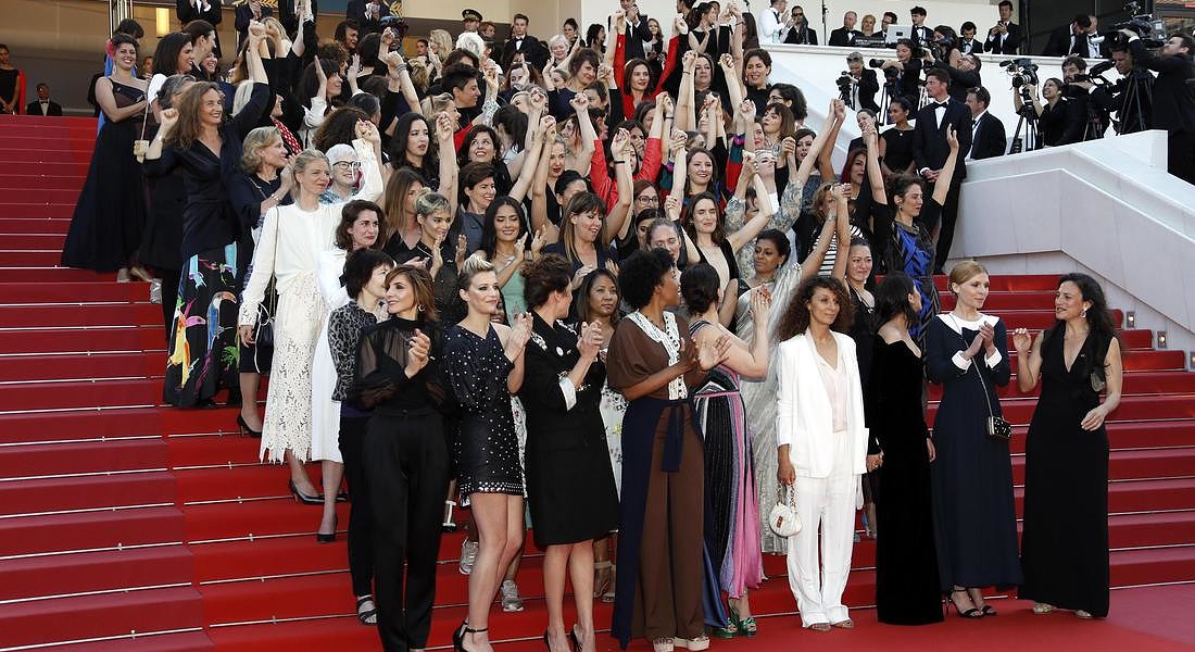 La marcia delle donne sul red carpet a Cannes © ANSA 