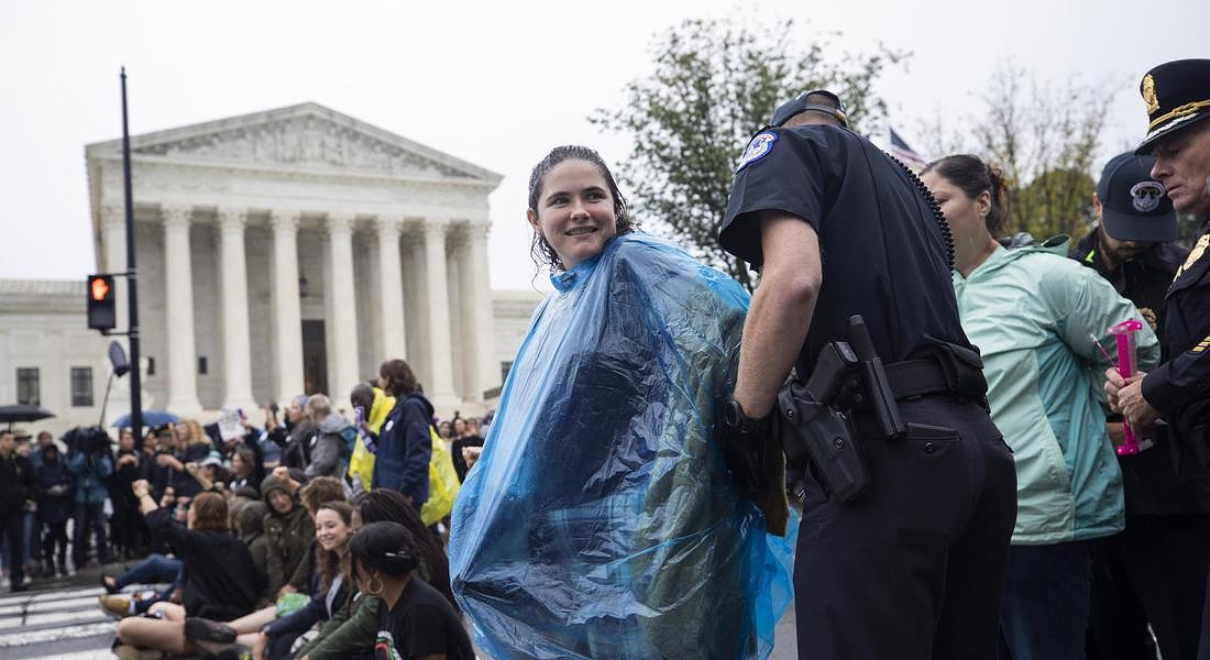 Protestors get arrested outside Supreme Court as Brett Kavanaugh and Christine Blasey Ford testify on Capitol Hill © EPA