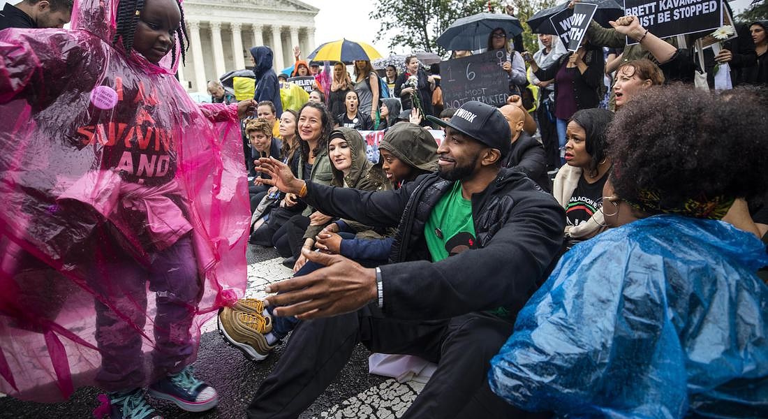 Protestors get arrested outside Supreme Court as Brett Kavanaugh and Christine Blasey Ford testify on Capitol Hill © EPA