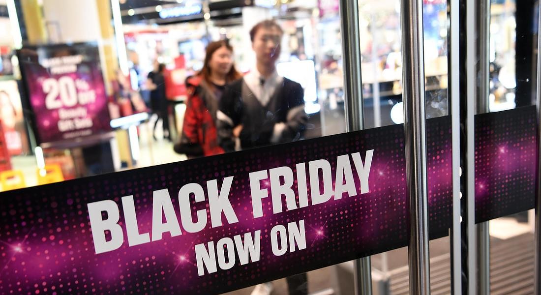 Black Friday Sales in London © EPA