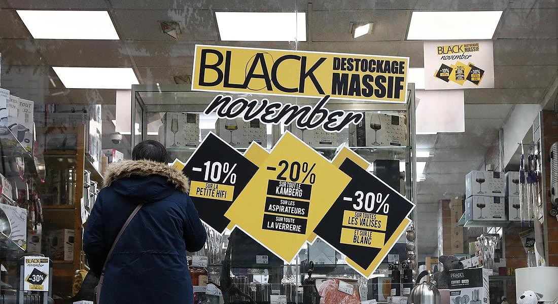 Black Friday shopping in France © EPA