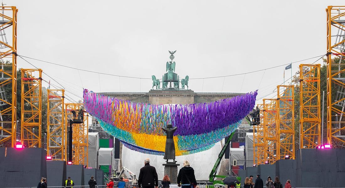 Celebration for 30th anniversary of fall of Berlin Wall preparations © EPA