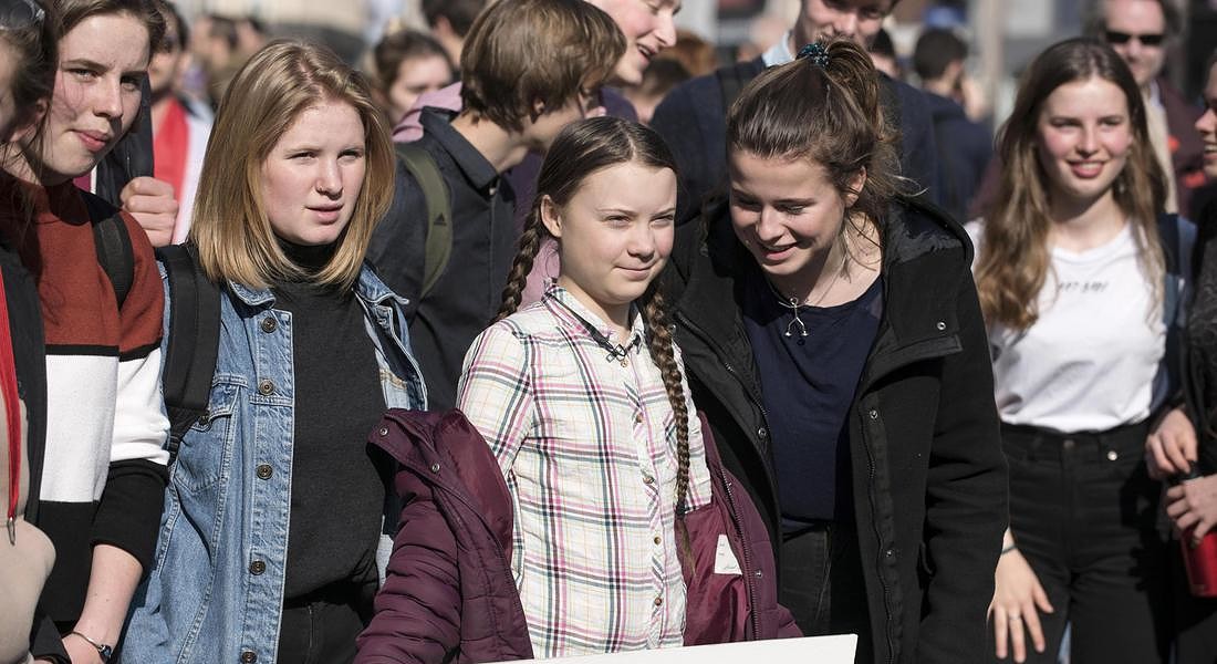 Attenzione per i cambiamenti climatici: a Parigi studenti in piazza © EPA