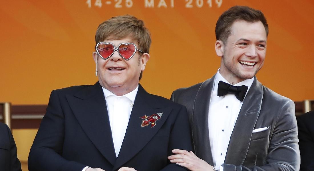 Elton John con il marito David Furnish © EPA