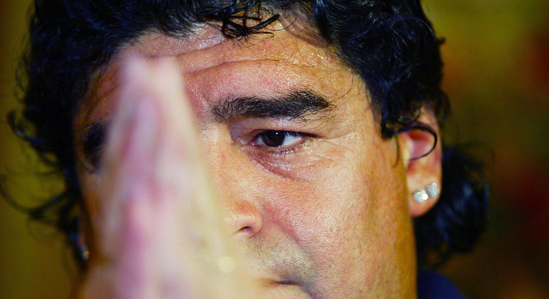 Maradona: L'Equipe, 'La morte di un dio' © EPA