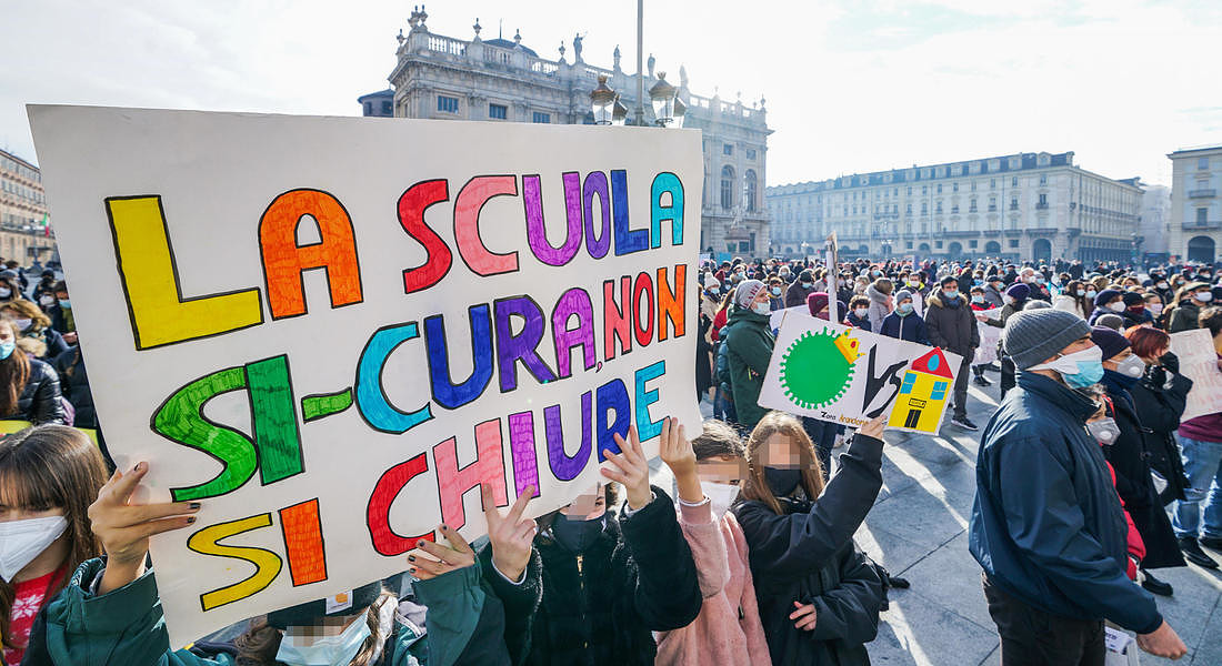 Protesta anti dad a Torino © ANSA