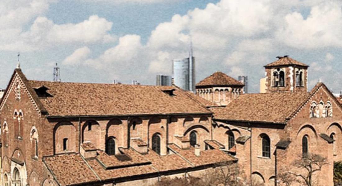 #mypostcardfromitaly Giovanni Gastel posta su Facebook la foto della vista dalla sua casa: è la basilica romanica di San Simpliciano a Milano © Ansa