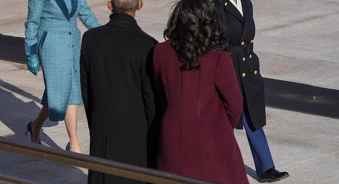 US President Joe Biden visits Arlington National Cemetery © EPA
