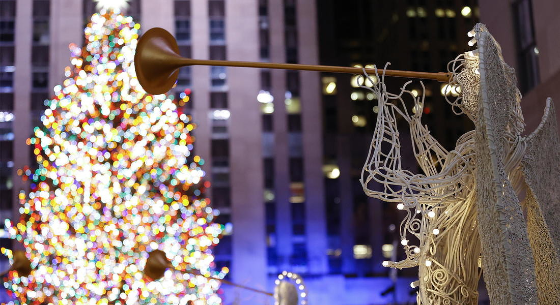 Annual Rockefeller Center Christmas tree lighting ceremony in New York © EPA