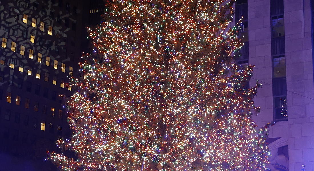 Annual Rockefeller Center Christmas tree lighting ceremony in New York © EPA