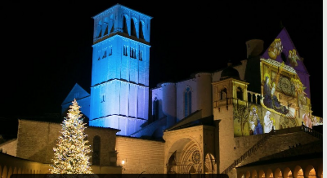 L'accensione albero di Natale ad Assisi © Ansa