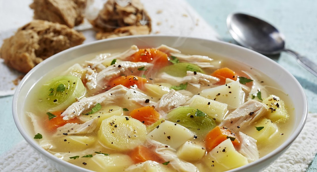 zuppa di avanzi di pollo -  ricetta di recupero @ Carni Sostenibili © Ansa