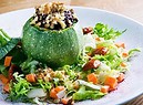 Cucina al Vapore, zucchine bombetta vegetariane.  Una proposta flexiteriana del ristorante Fiore a Roma (ANSA)