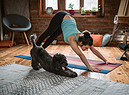 Yoga in casa foto iStock. (ANSA)